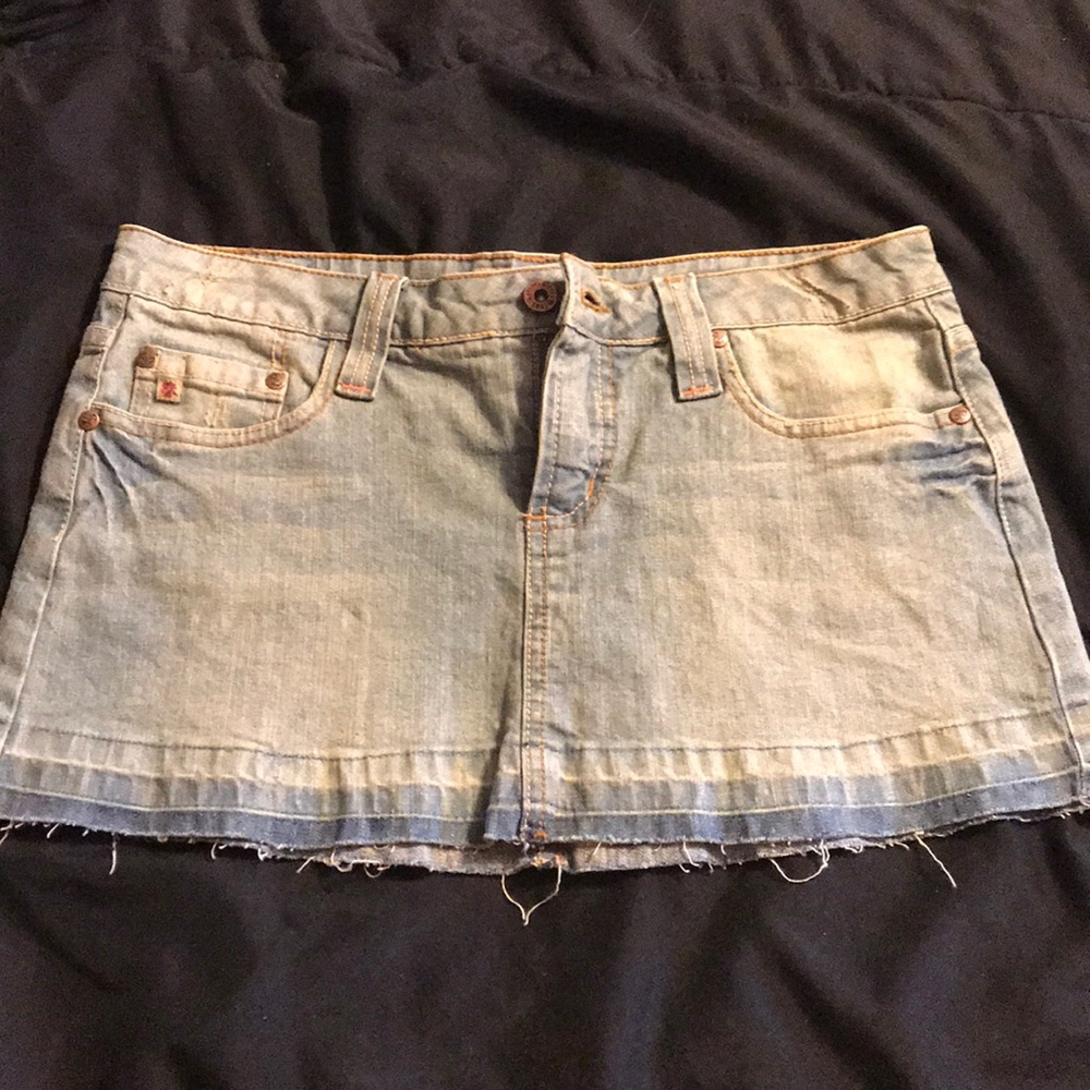 Jean mini skirt